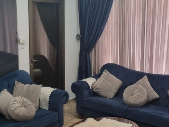 شقة مفروشة للإيجار في شارع الجامعة بإطلالة مميزة