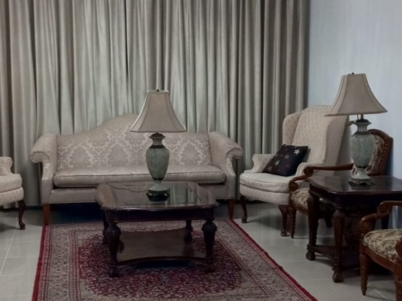 شقة مفروشة فاخرة للإيجار في دير غبار، عمان