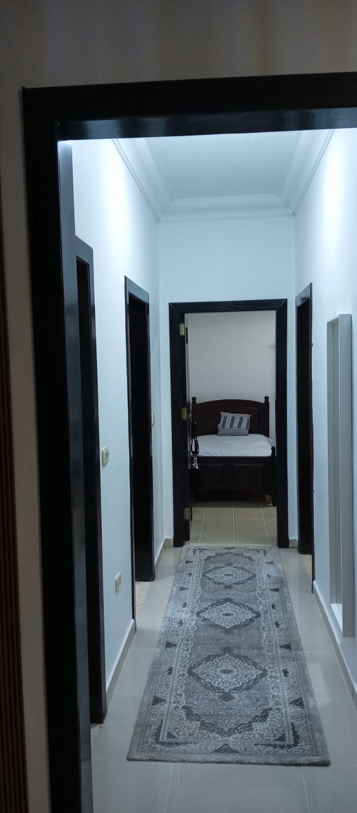 شقة مفروشة فاخرة للإيجار في دير غبار، عمان
