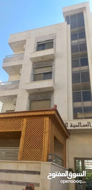 شقة مفروشة فاخرة للإيجار في الدوار السابع، عمان | ID 743435