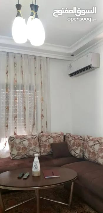 شقة مفروشة فاخرة للإيجار في الدوار السابع، عمان | ID 743435