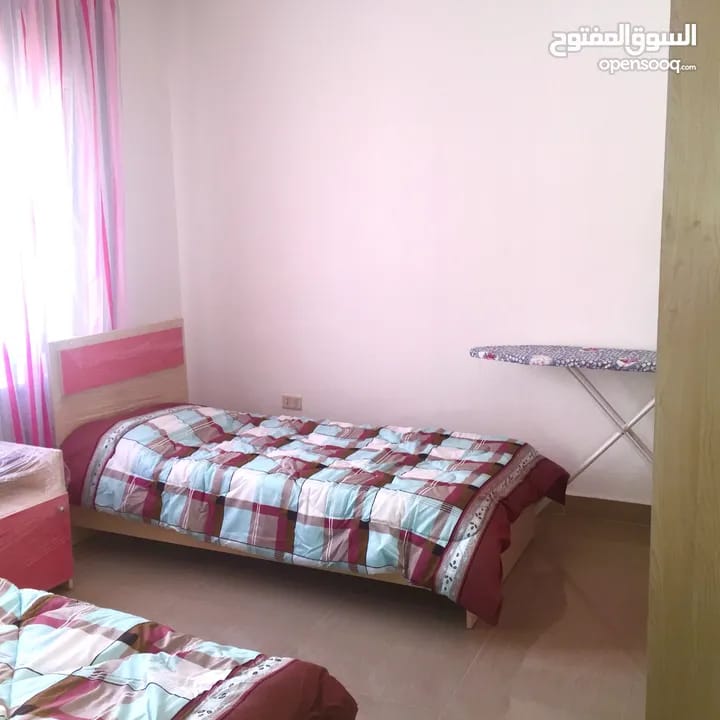 شقة مفروشة فاخرة للإيجار في الدوار السابع، عمان | ID 743435