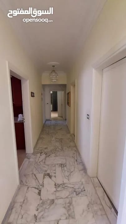 شقة مفروشة فاخرة للإيجار في أم أذينة – عمان | ID 743482