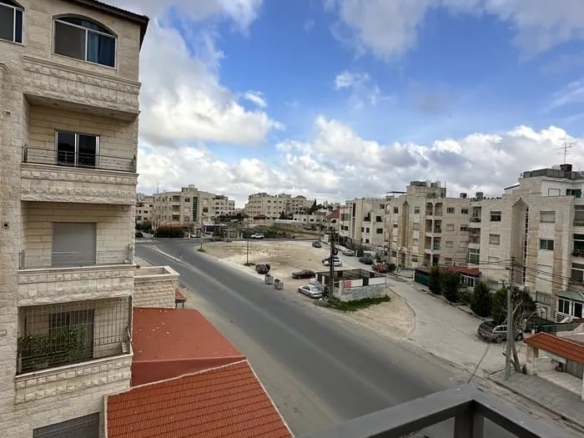 شقة مفروشة فاخرة للإيجار في تلاع العلي، عمان