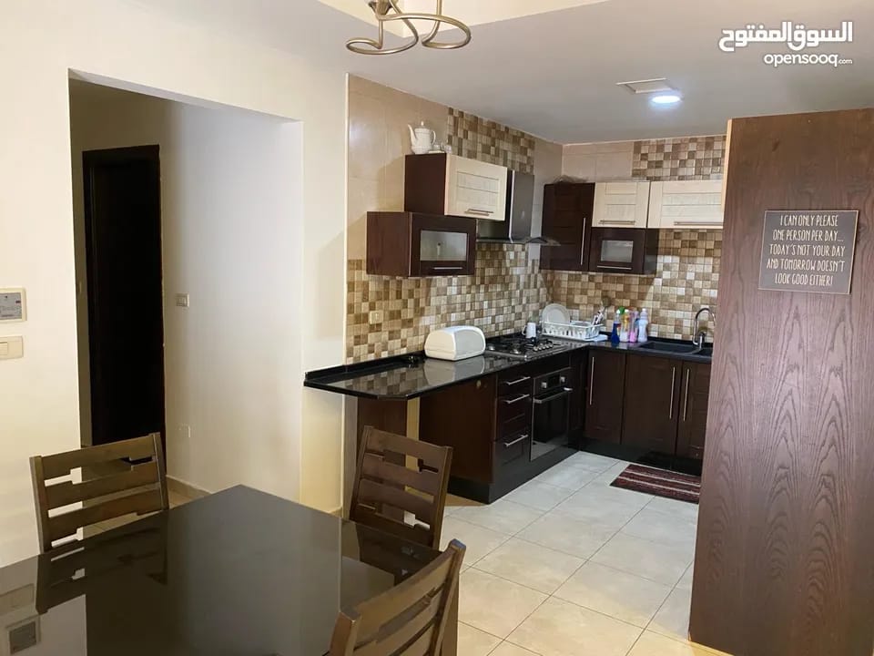 شقة مفروشة مميزة للإيجار في الصويفية، عمان | ID 742438