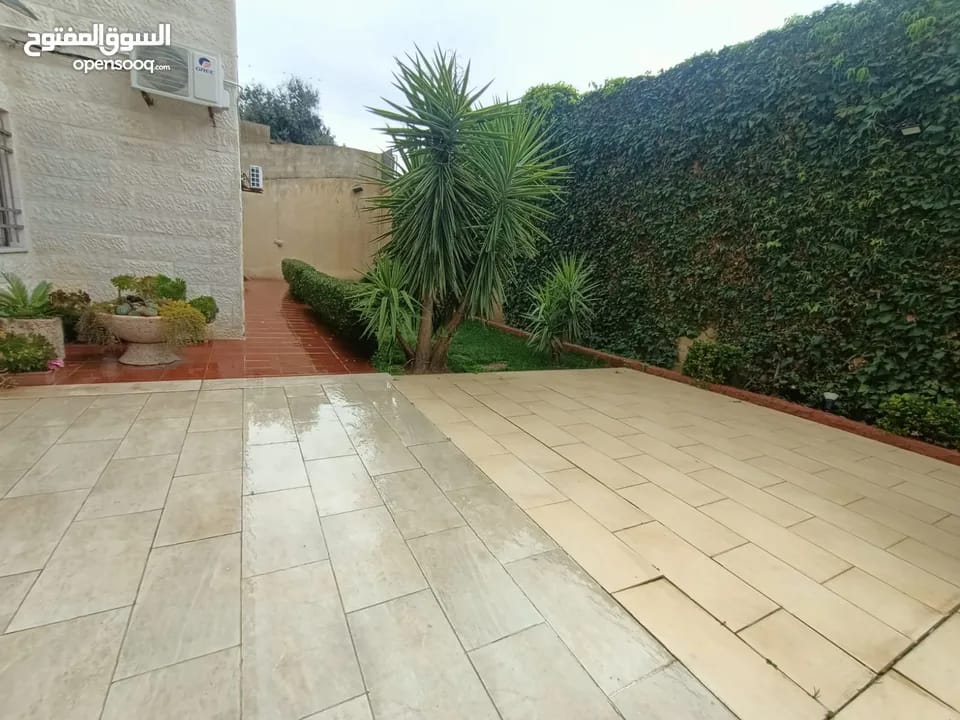 شقة مفروشة للإيجار في الصويفيه، عمان | ID 742470