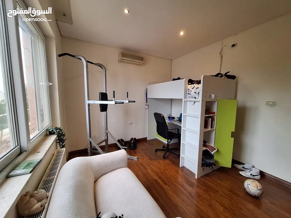 شقة مفروشة فاخرة للإيجار في دابوق، عمان
