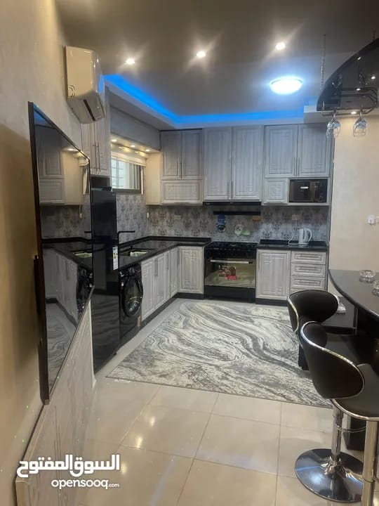 شقة مفروشة فاخرة للإيجار في تلاع العلي الشرقي، عمان | ID 741901