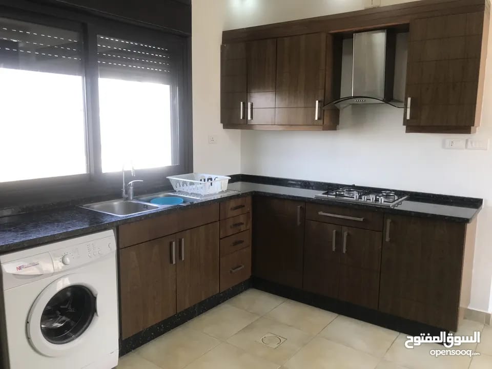 شقة مفروشة مميزة للإيجار في دير غبار، عمان | ID 743136