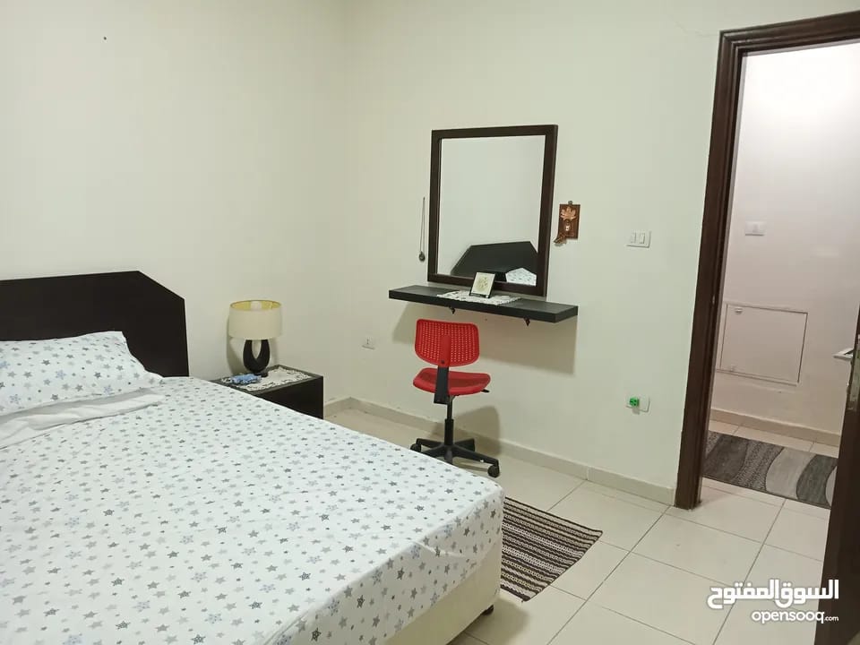 شقة مفروشة للإيجار في أم أذينة، عمان | ID 742351