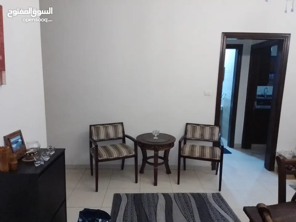 شقة مفروشة للإيجار في أم أذينة، عمان | ID 742351