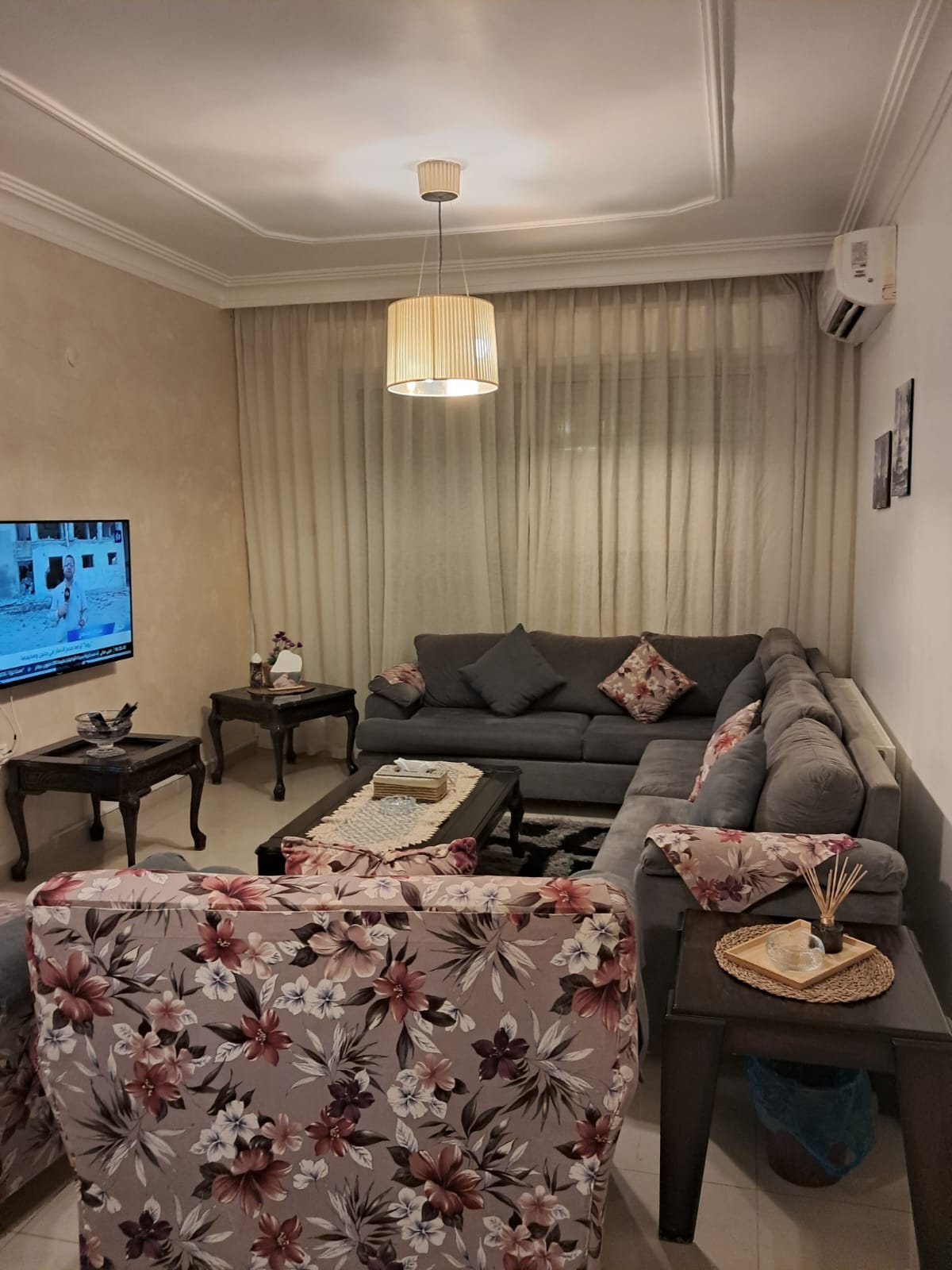 شقة مميزة للإيجار في دير غبار 2