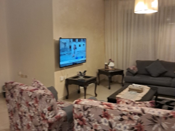 شقة مميزة للإيجار في دير غبار 2