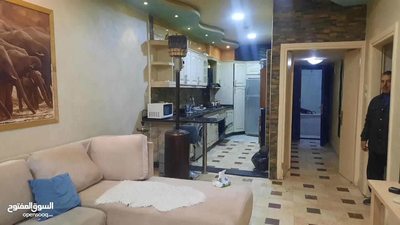 شقة مفروشة مميزة للإيجار في الدوار السادس، عمان