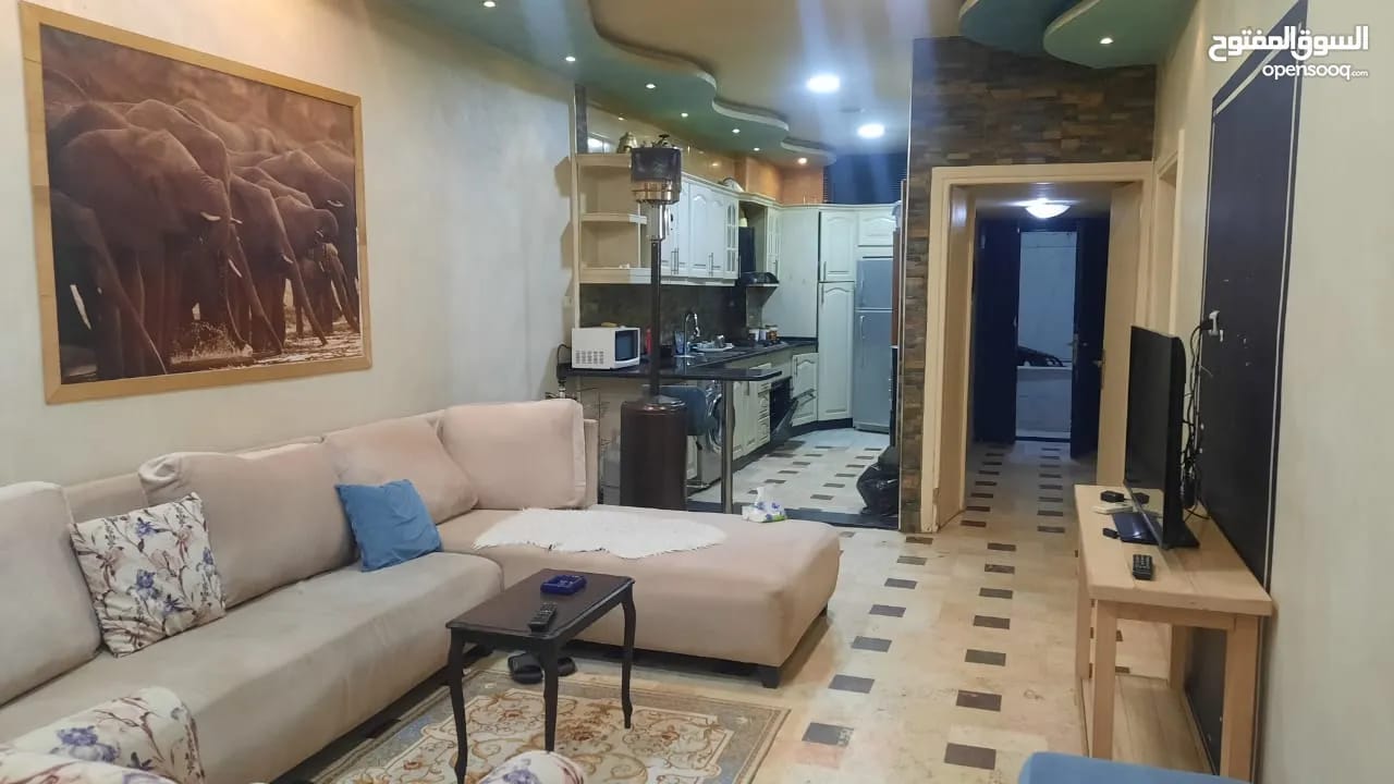شقة مفروشة مميزة للإيجار في الدوار السادس، عمان