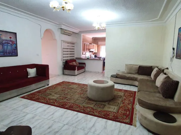 شقة عائلية مفروشة فاخرة في الجبيهة – عمان الاردن | ID 705168
