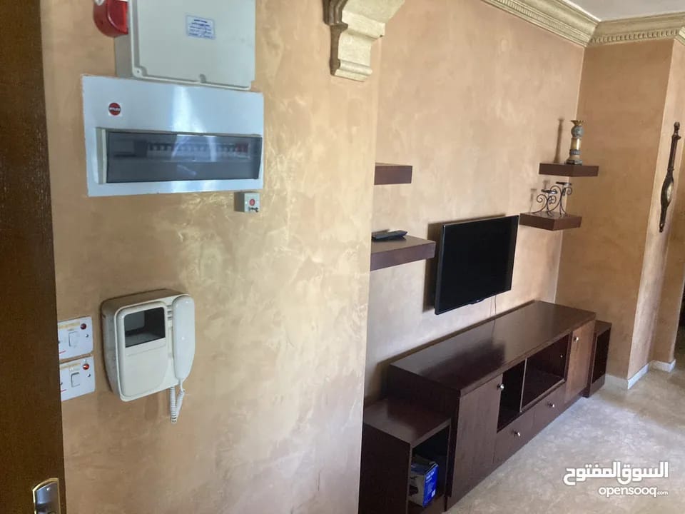 شقق مفروشة يومي في دير غبار