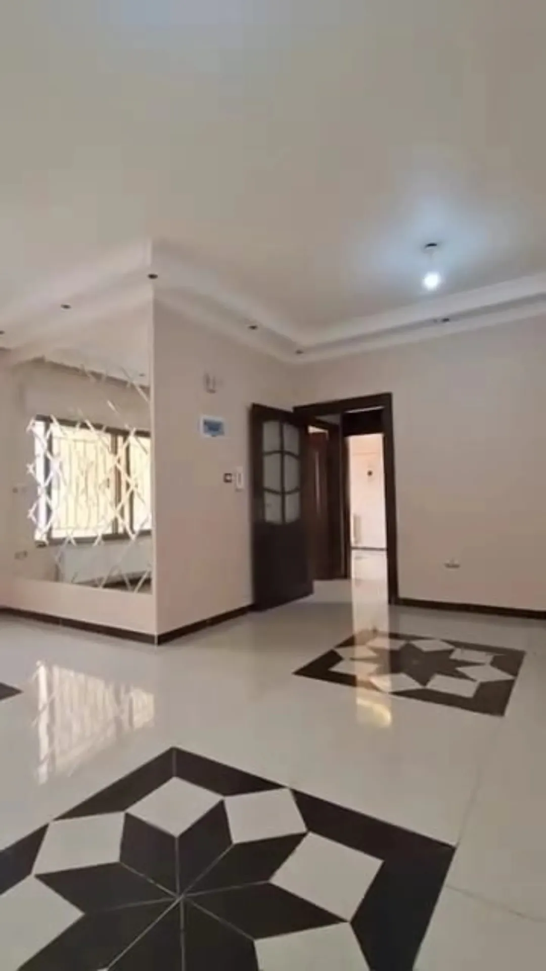 شقة أرضية مميزة للبيع في أبو نصير – عمان