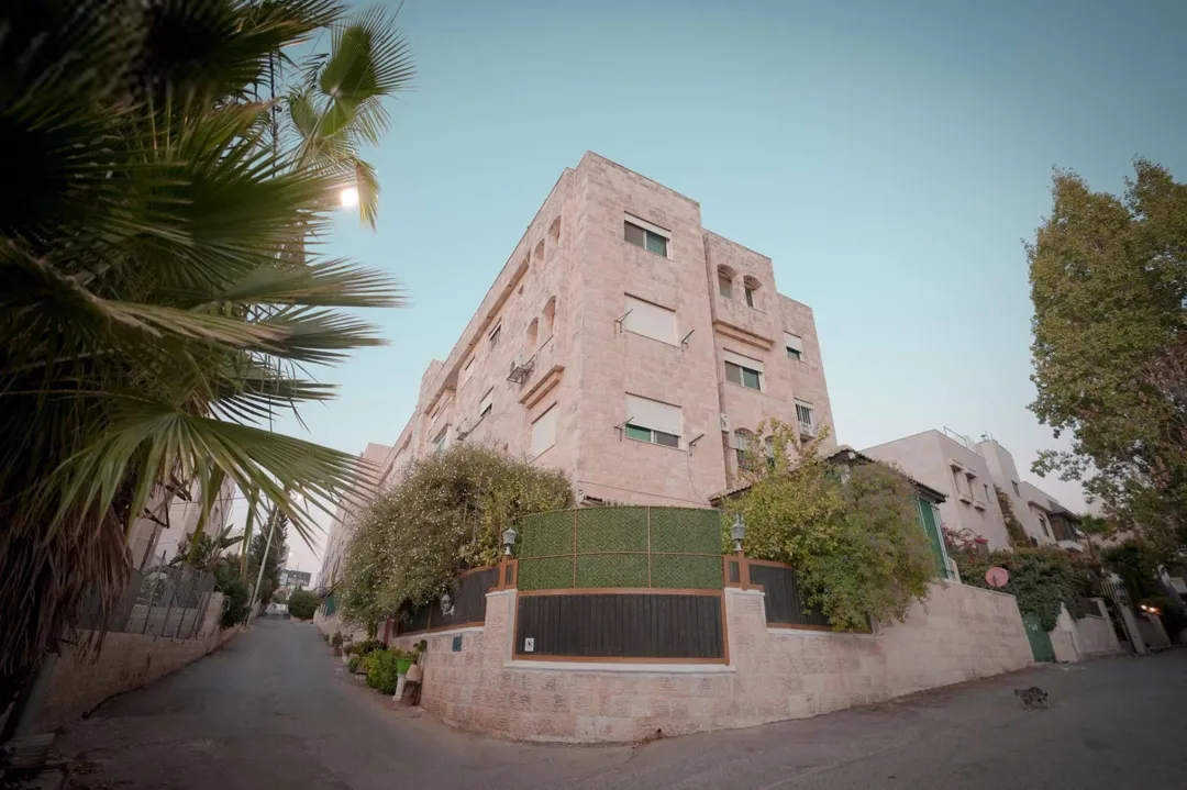 استوديو مفروش يومي في الصويفية