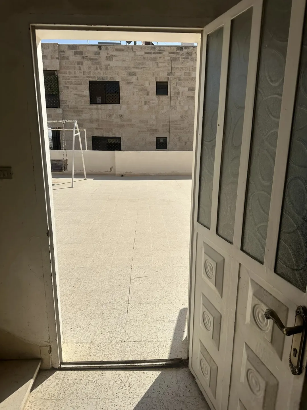 عمارة سكنية للبيع في الهاشمي الشمالي – عمان
