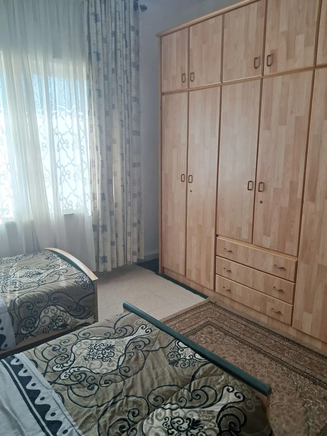 شقة مفروشة فاخرة للإيجار 220 متر مربع – عمان الاردن | ID 694689