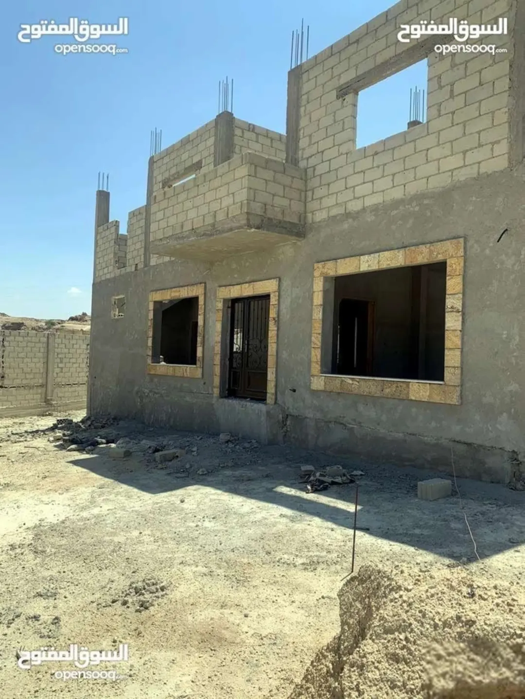 مزرعة ساحرة بإطلالة على البحر الميت قيد الإنشاء