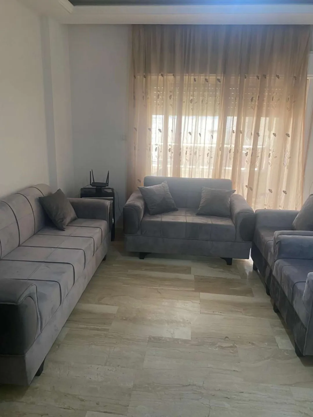 استوديو مفروش يومي في الجاردنز