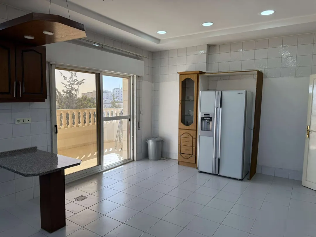 شقق يومية مفروشة في الجبيهة