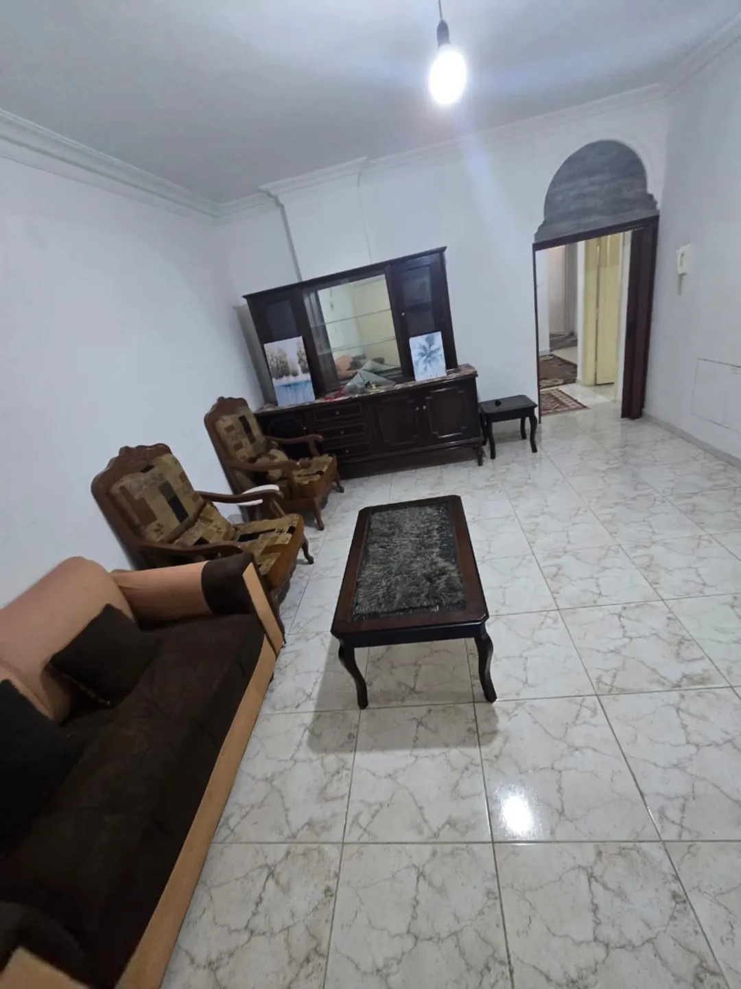 استوديو مفروش يومي في طبربور