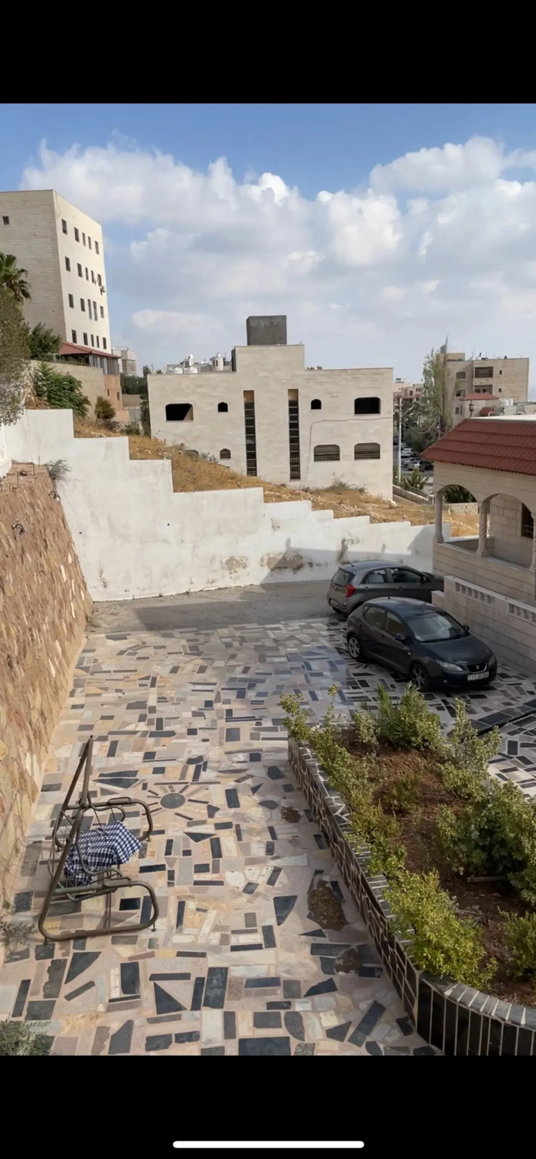 فيلا فاخرة للبيع في إسكان المهندسين – السلط