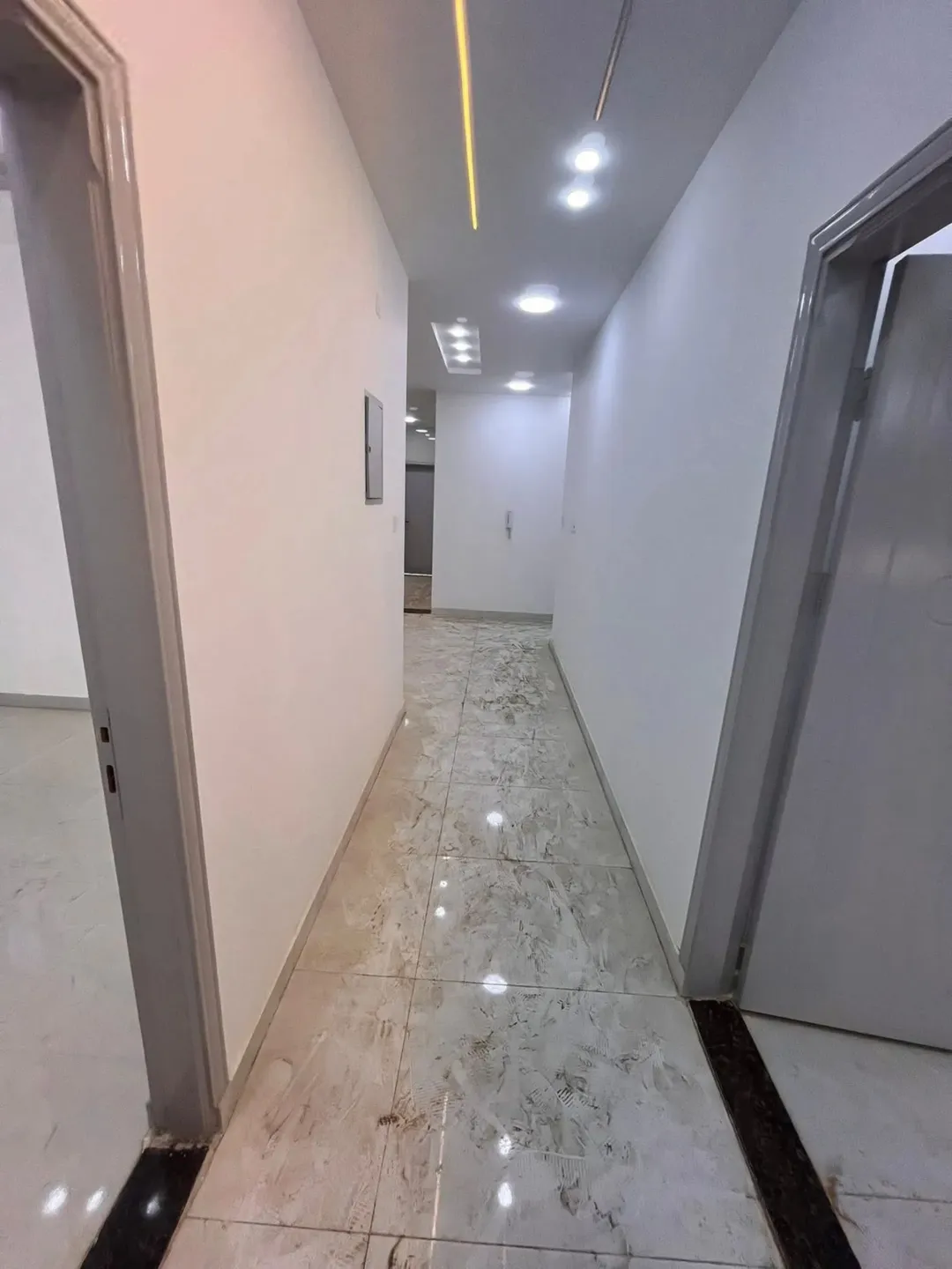 شقة فاخرة للبيع في العقبة – المنطقة السكنية الثامنة