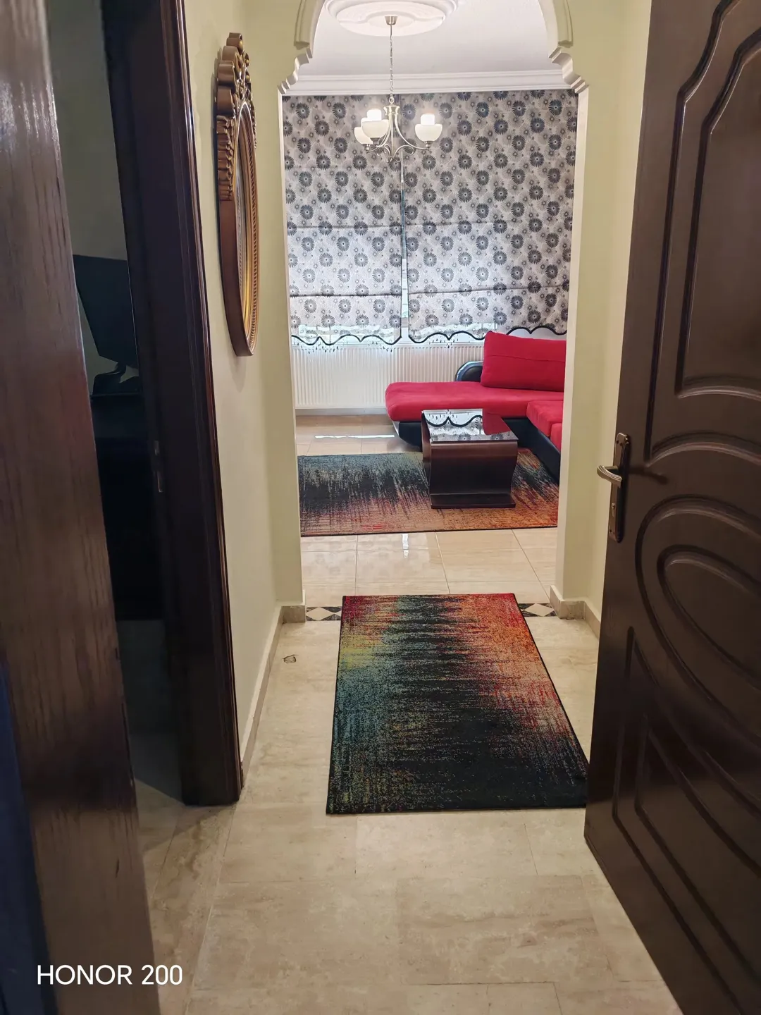 شقة مفروشة فاخرة للإيجار في ضاحية الرشيد