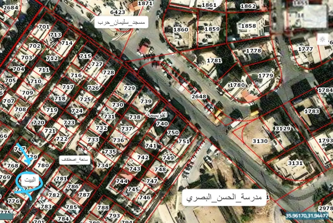 عمارة سكنية بحالة جيدة ثلاث طوابق وروف في المنارة للبيع او البدل حي هاديء ونظيف