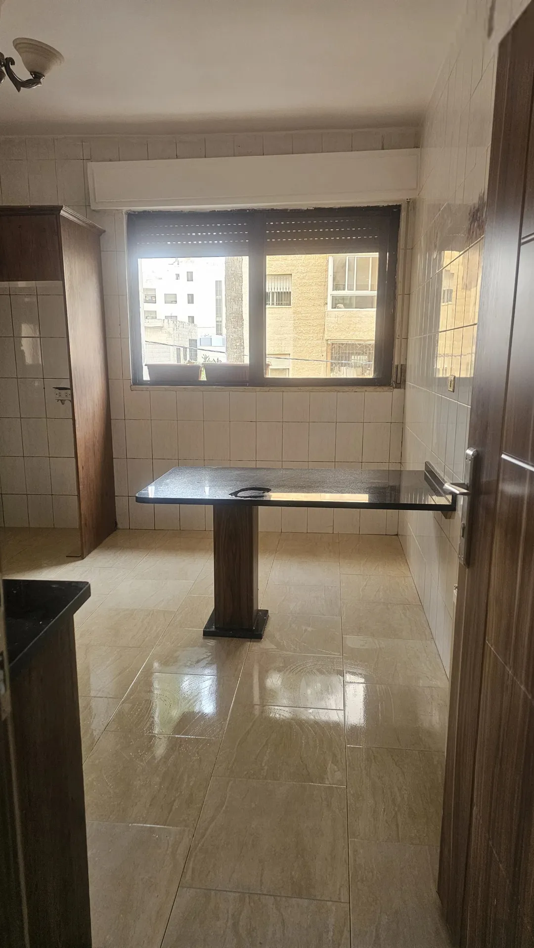 شقة مميزة للبيع في شارع مكة