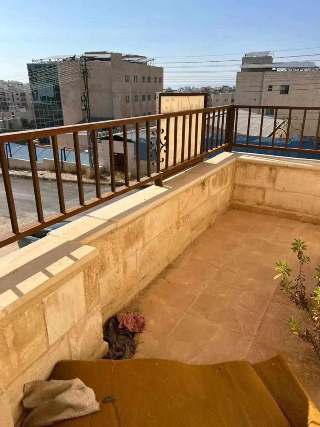 شقه جديده لم تسكن للبيع نقداً او اقساط