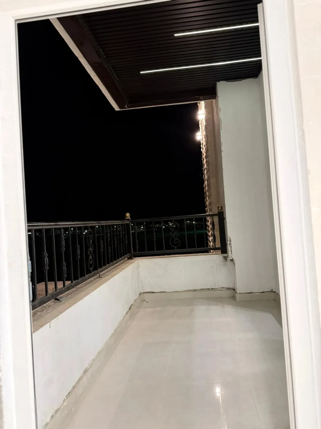 شقق للبيع في الكرك مرود شارع جامعة مؤته
