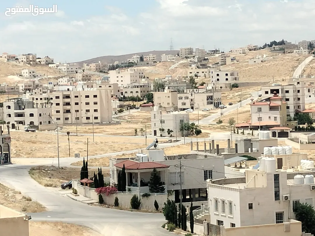 أرض سكنية للبيع في الزرقاء الجديدة – حي المسامير