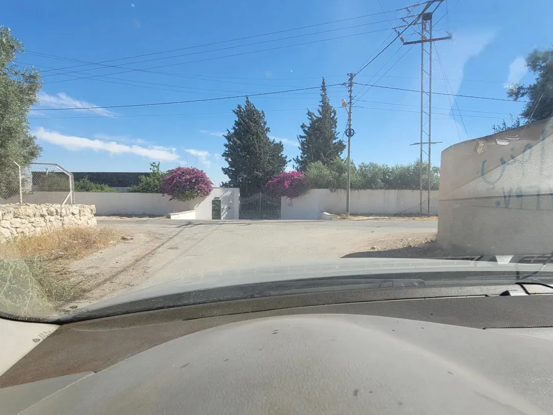 أرض زراعية مميزة للبيع في ناعور – بيت زرعة