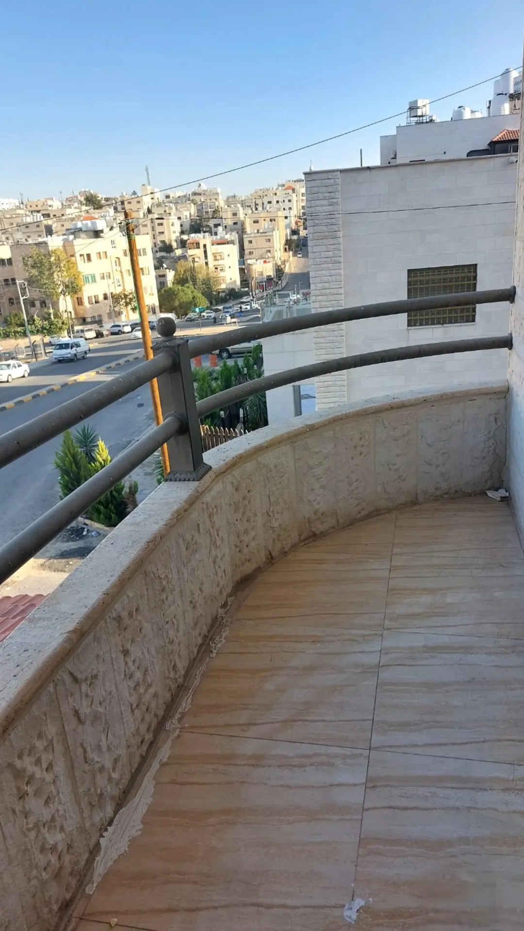 شقة للبيع في عمان – منطقة الذراع بمساحة 100 متر