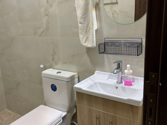 شقة فاخرة مفروشة للإيجار في قلب جبل عمان – عمان الاردن