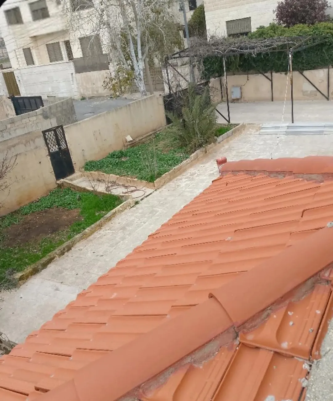 عمارة للبيع في عمان – المقابلين أم قصير