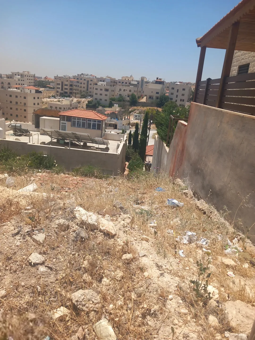 للبيع قطعة أرض سكنية متميزة في المنصور شارع الأردن