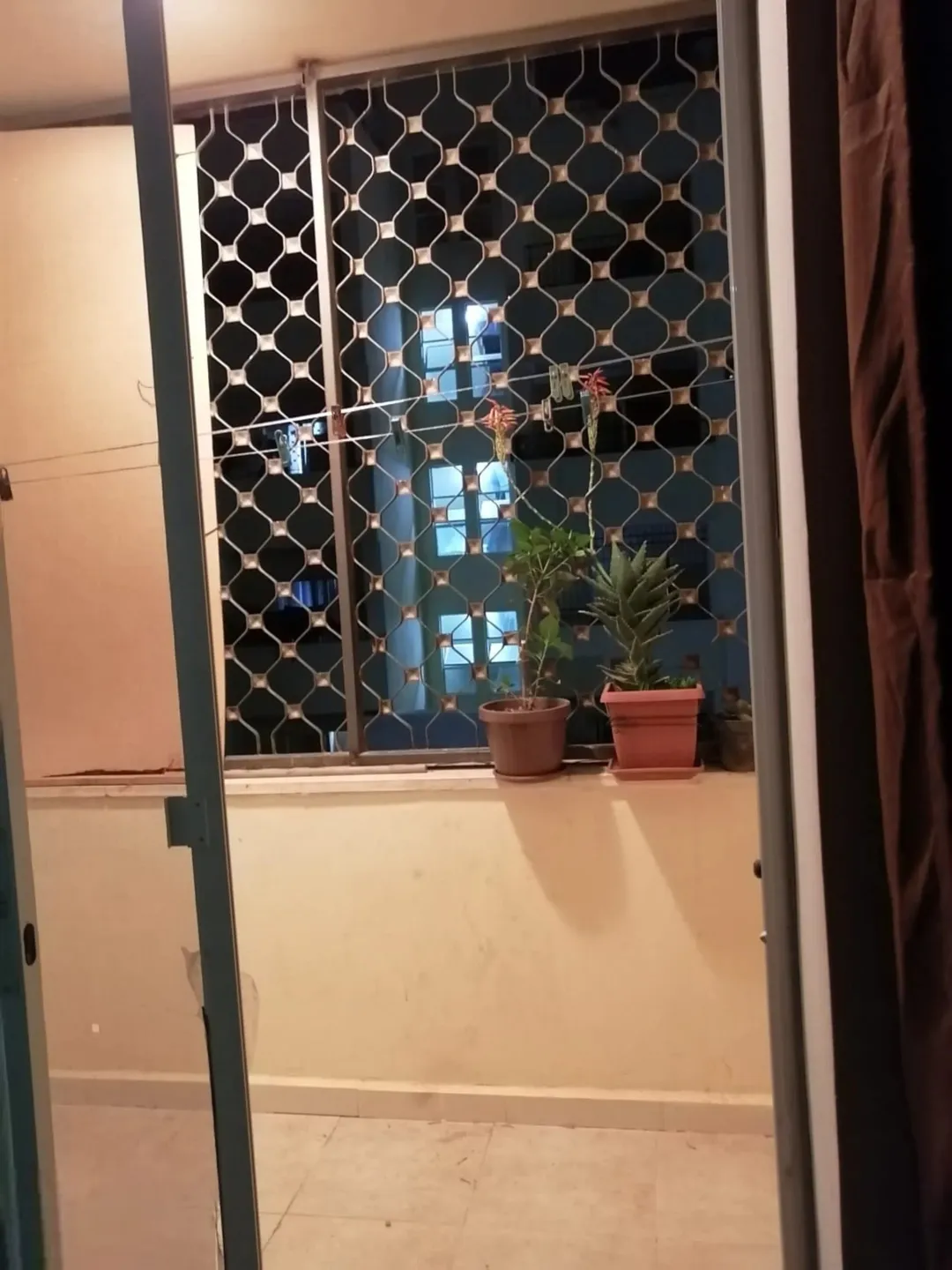 شقة سكنية مميزة للبيع في مدينة الشرق