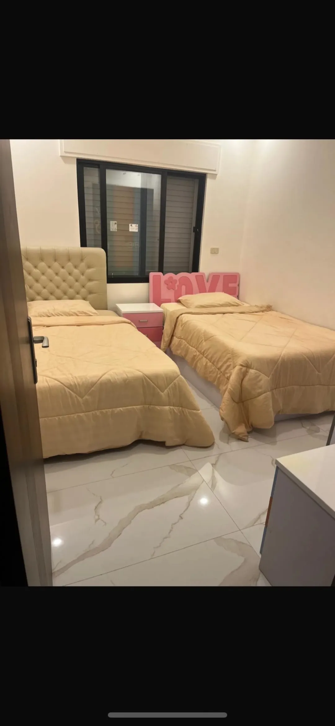 شقة فاخرة جديدة مفروشة للإيجار | ID 765354