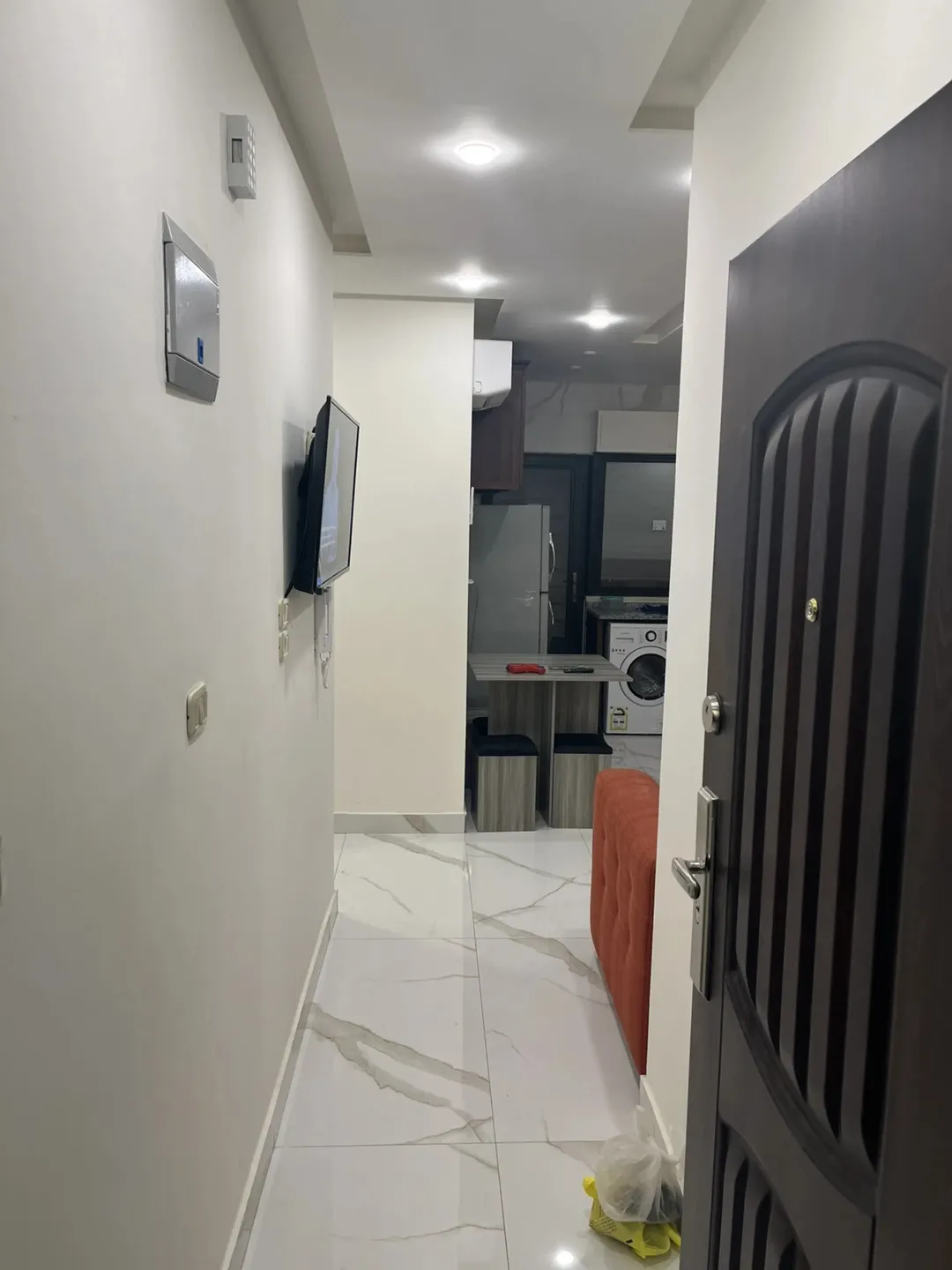 شقة فاخرة جديدة مفروشة للإيجار | ID 765354