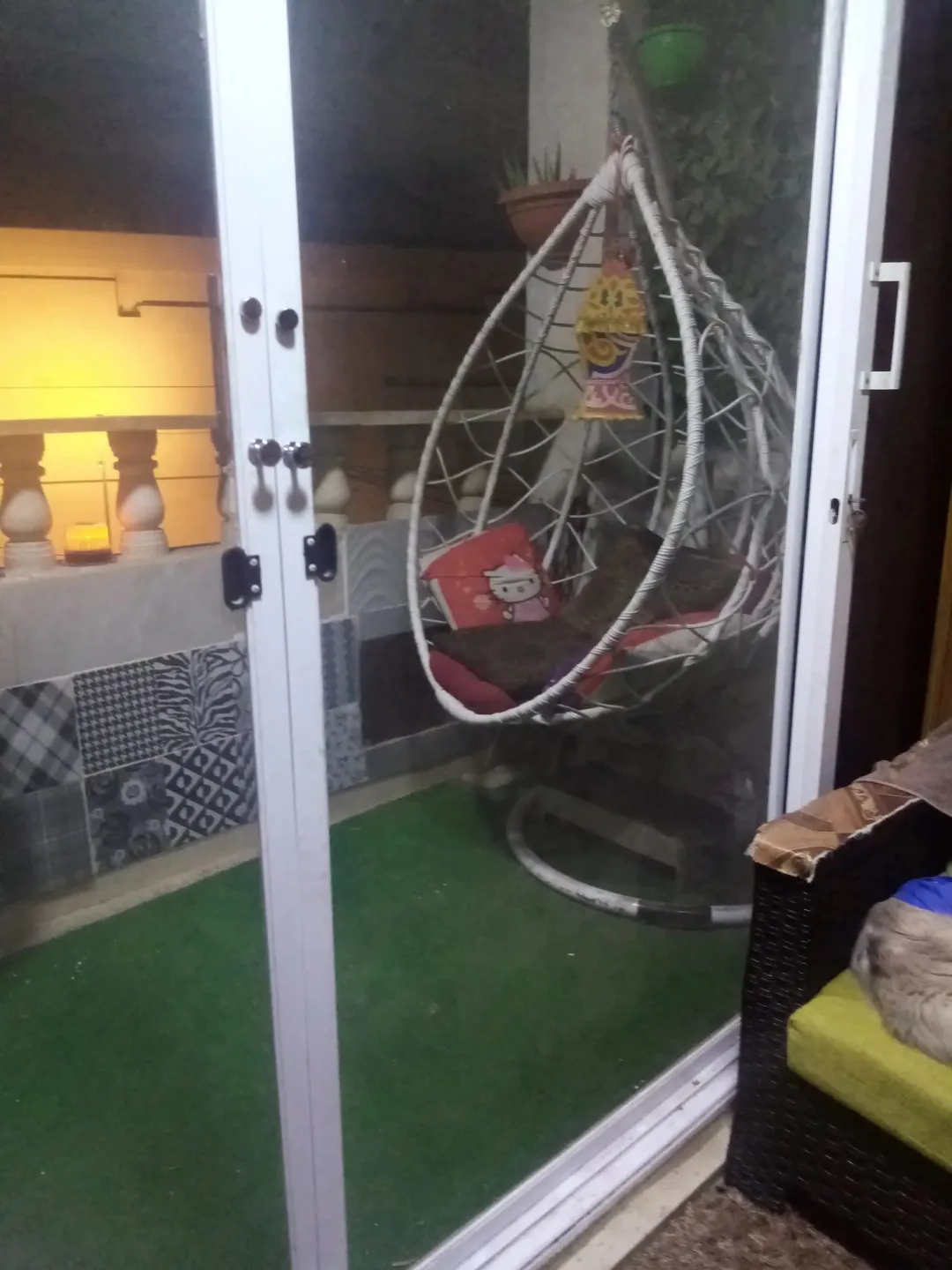 شقة مميزة للبيع في جبل النزهة بالقرب من استقلال مول