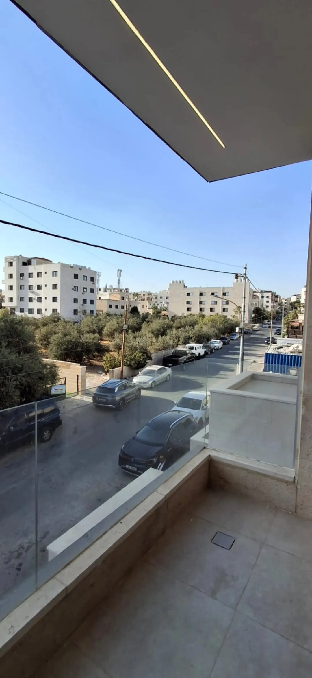 طلب شراء مجمع تجاري أو أرض تجارية في عمان
