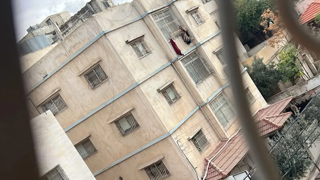 شقة فاخرة للبيع في المنارة شارع العلاء