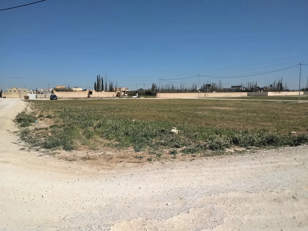 ارض سكنية للبيع في القسطل
