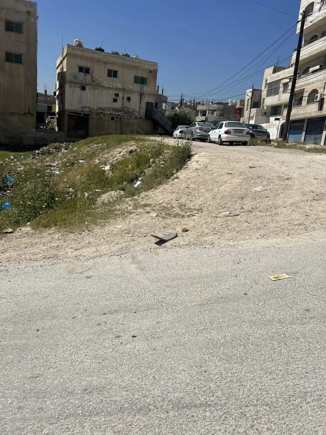 قطعة أرض مميزة للبيع في الزرقاء الزواهرة
